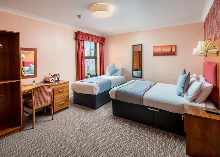 Best Cheap Hotels in Southall Broadway