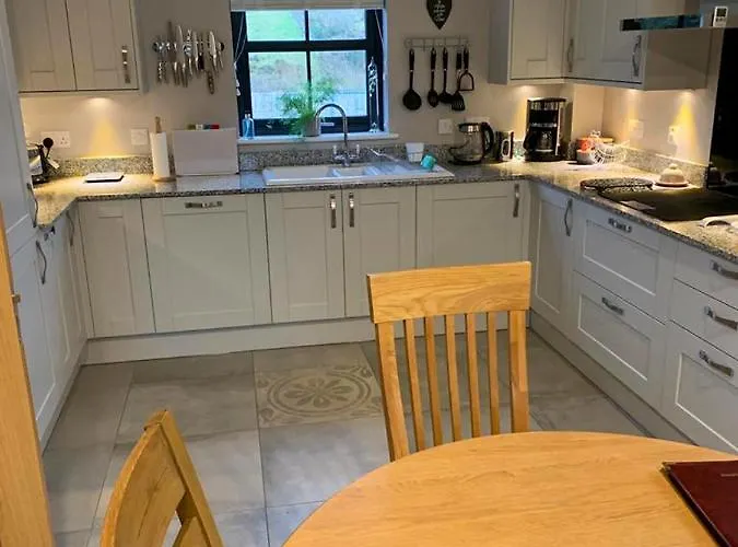 Top Durness Scotland Hotels for Unforgettable Stays