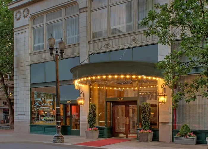 Discover the Best Hotels Around Legacy Emanuel Hospital in Portland Oregon